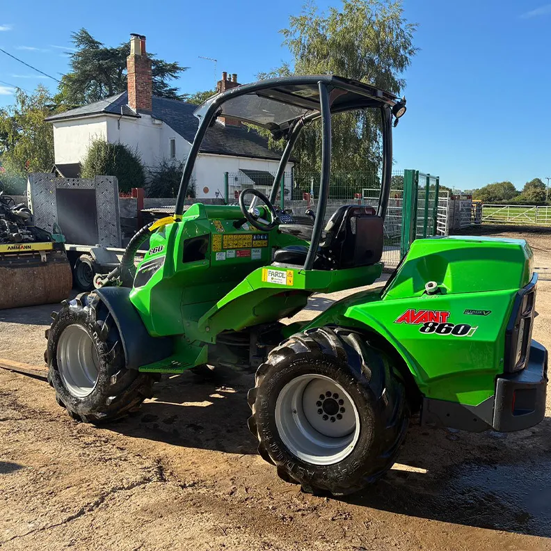 Multi Loader Avant 860i 2022